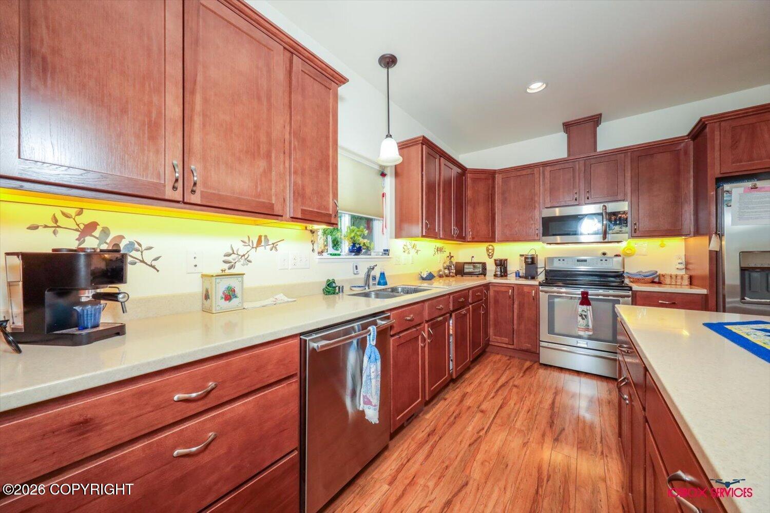 670 E Primrose Circle #b Property Photo 15