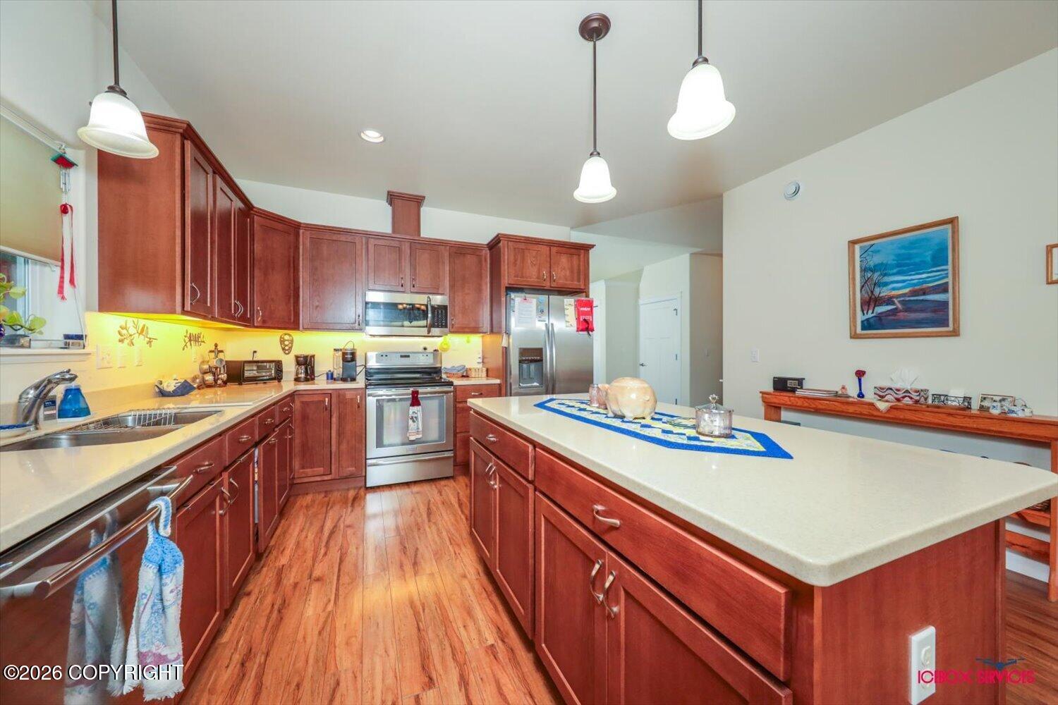 670 E Primrose Circle #b Property Photo 16