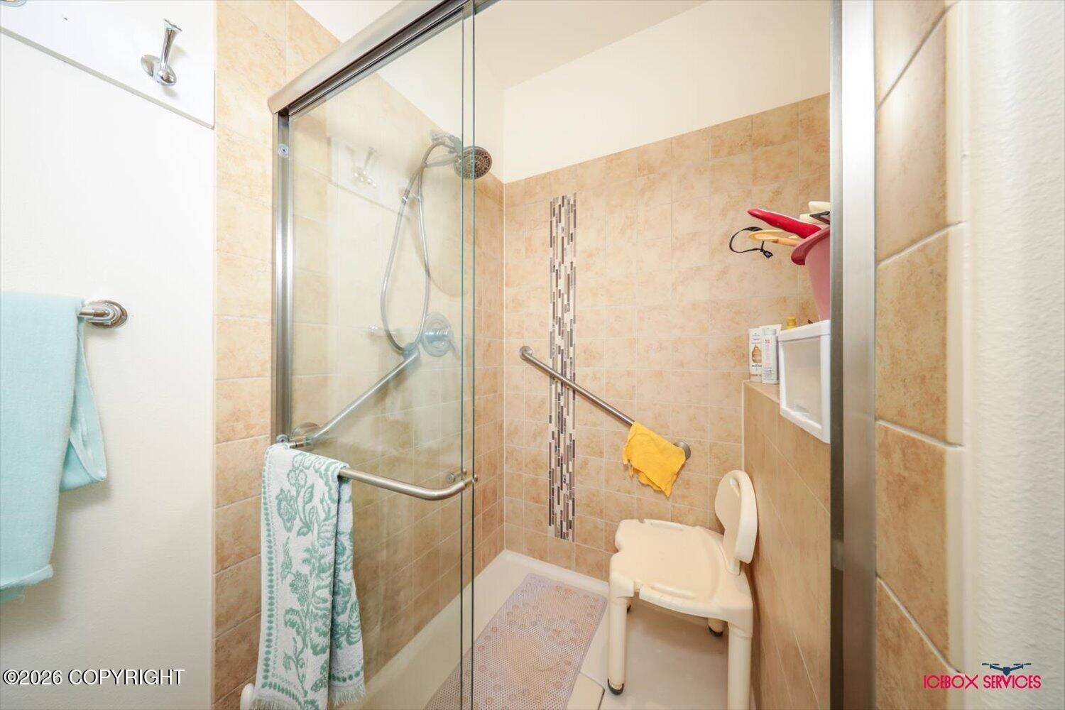 670 E Primrose Circle #b Property Photo 23