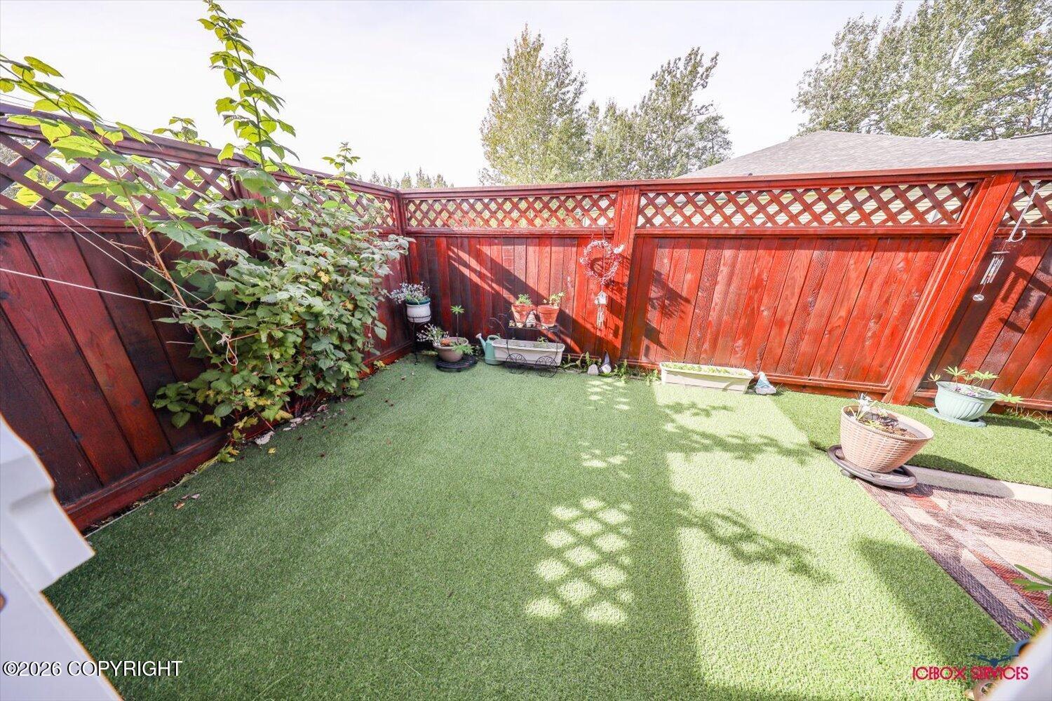 670 E Primrose Circle #b Property Photo 36