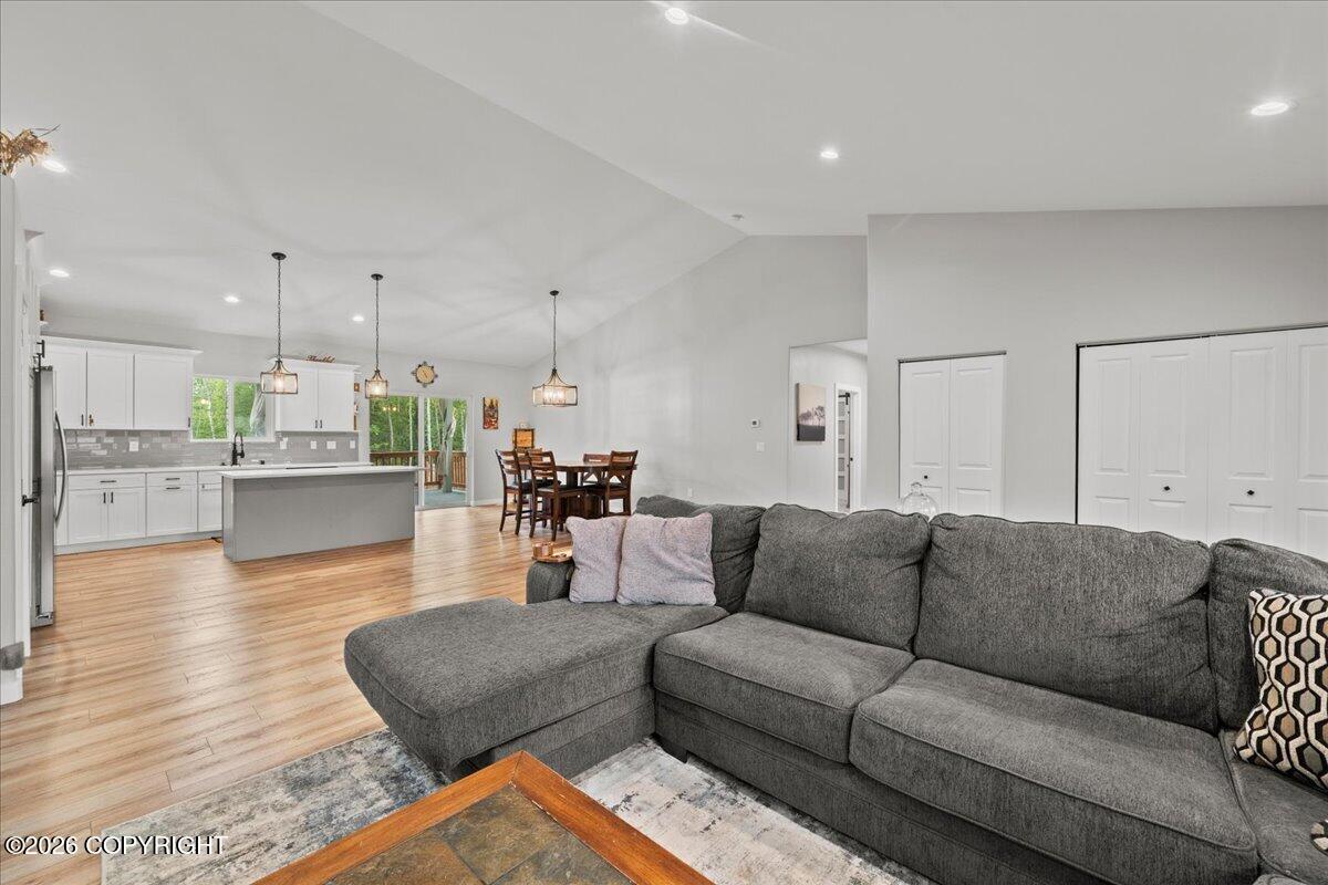 6881 W Gruening Place Property Photo 12