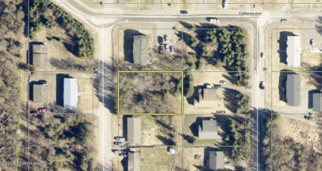 1126 First Street Property Photo 3