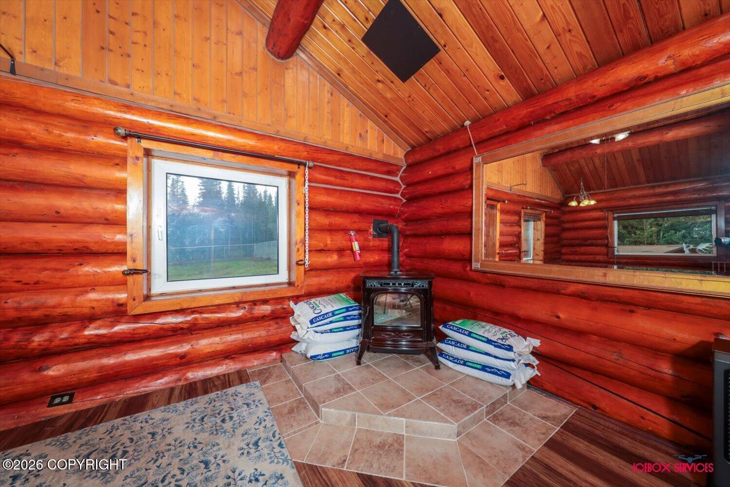 187 Chalcopyrite Court Property Photo 6