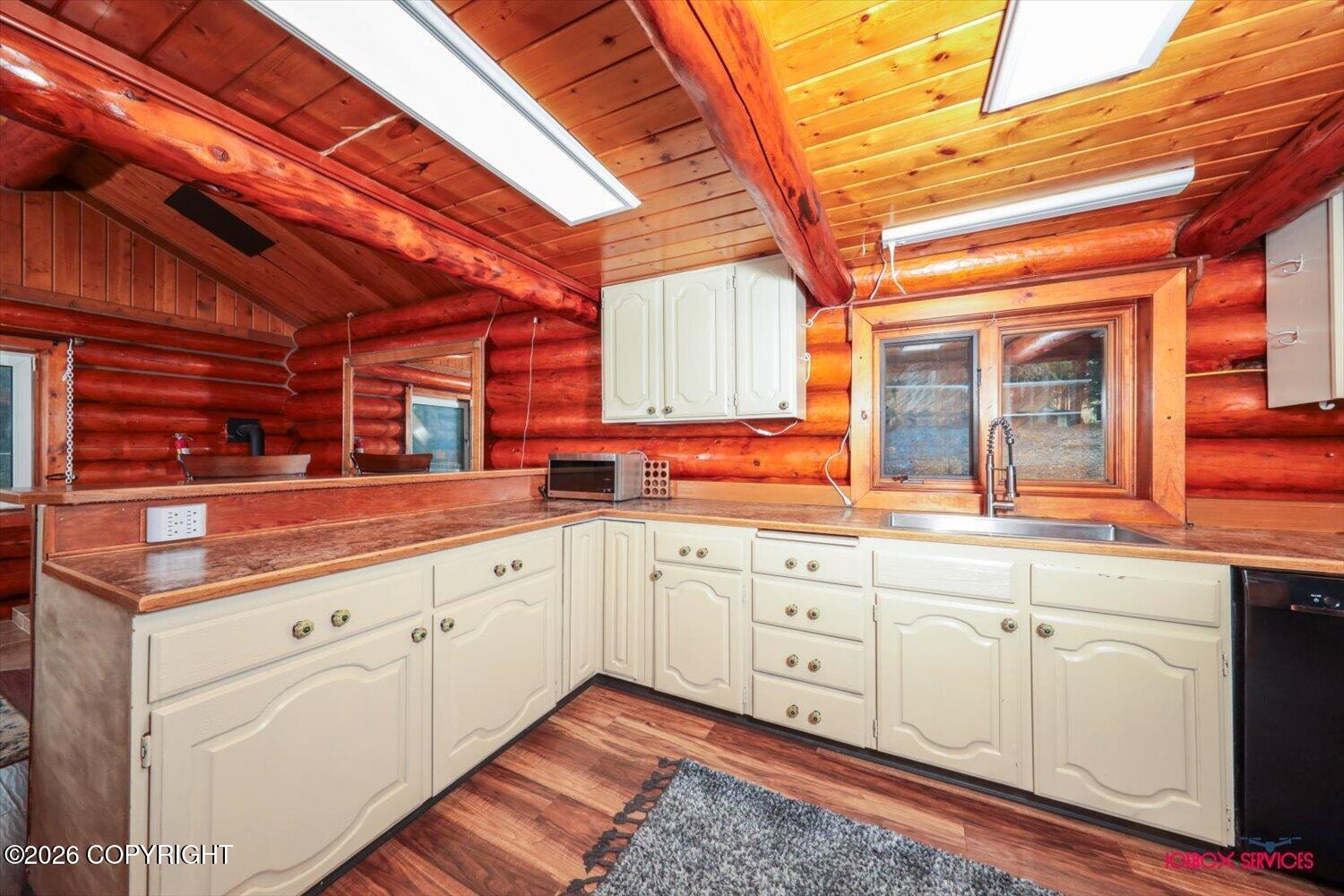 187 Chalcopyrite Court Property Photo 63