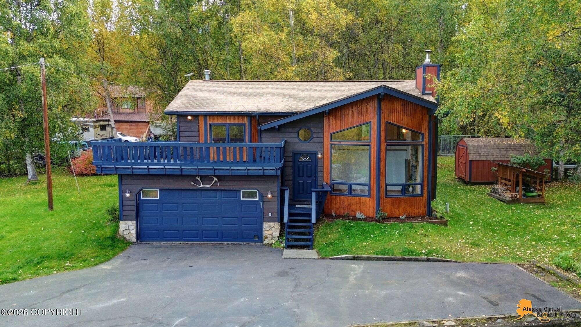 22314 Woodcliff Court Property Photo 2