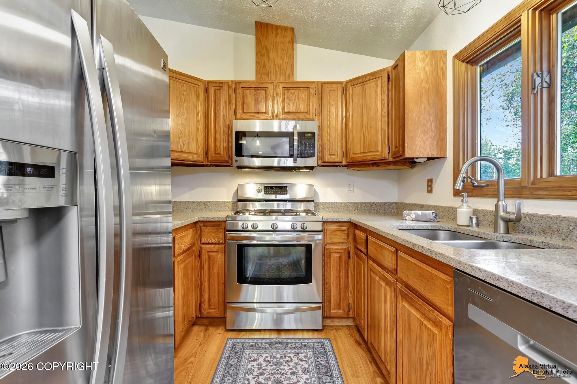 22314 Woodcliff Court Property Photo 22