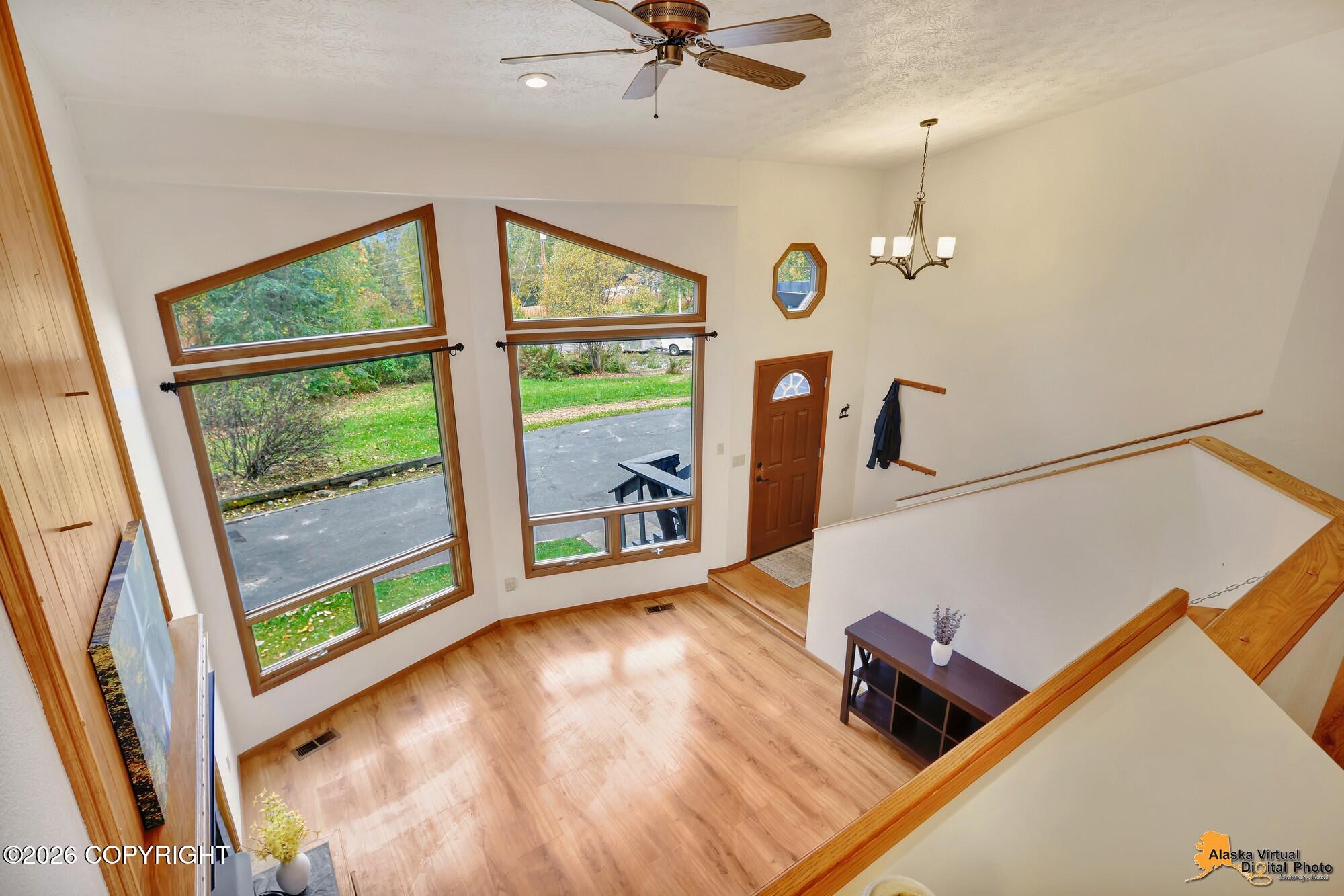 22314 Woodcliff Court Property Photo 24