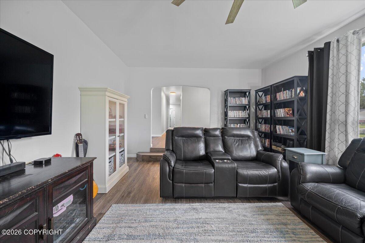 12606 Iris Way Property Photo 12