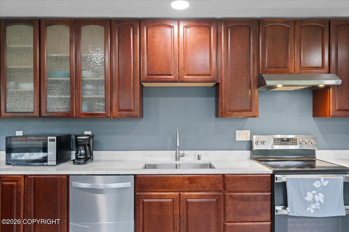 12606 Iris Way Property Photo 25