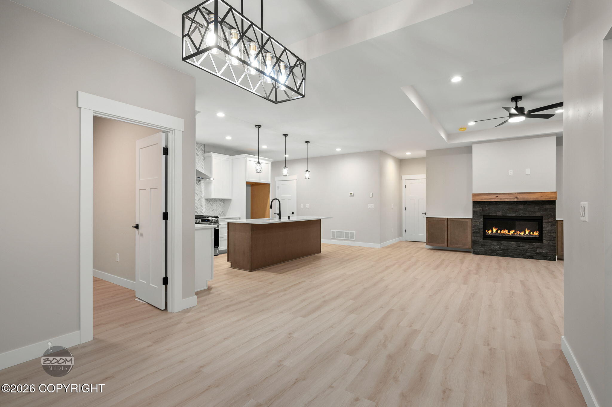 5837 S Gates Street Property Photo 18