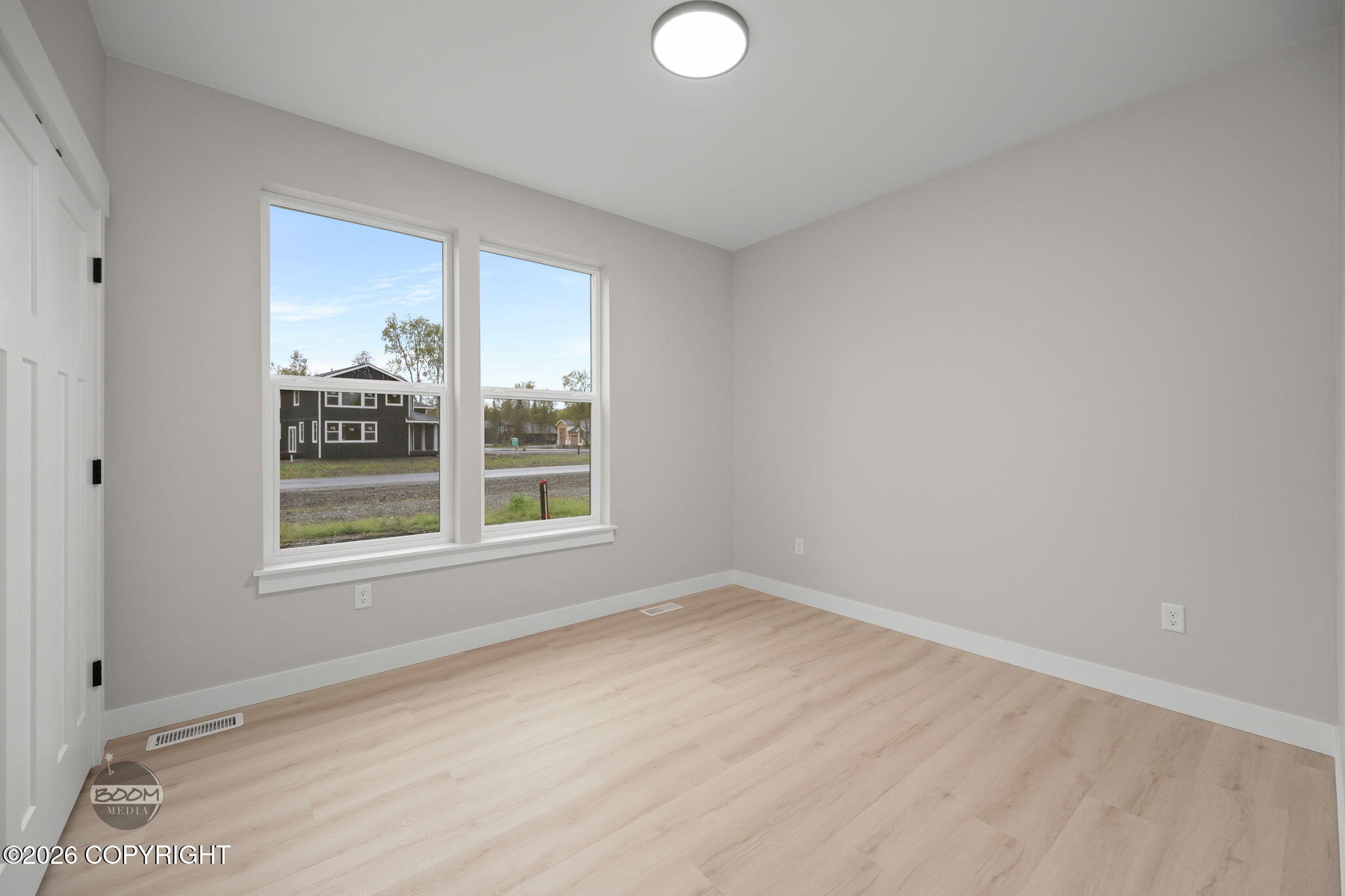 5837 S Gates Street Property Photo 51