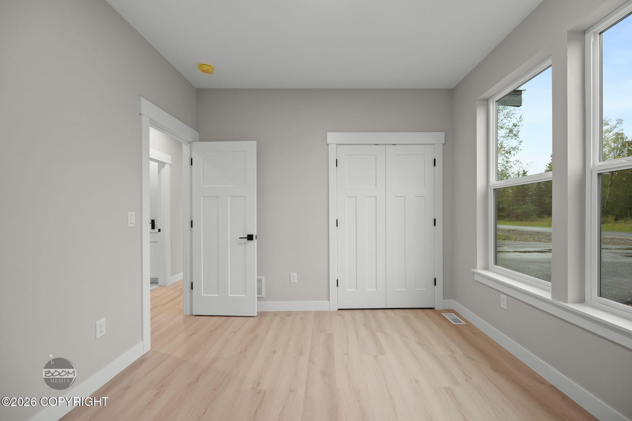 5837 S Gates Street Property Photo 52