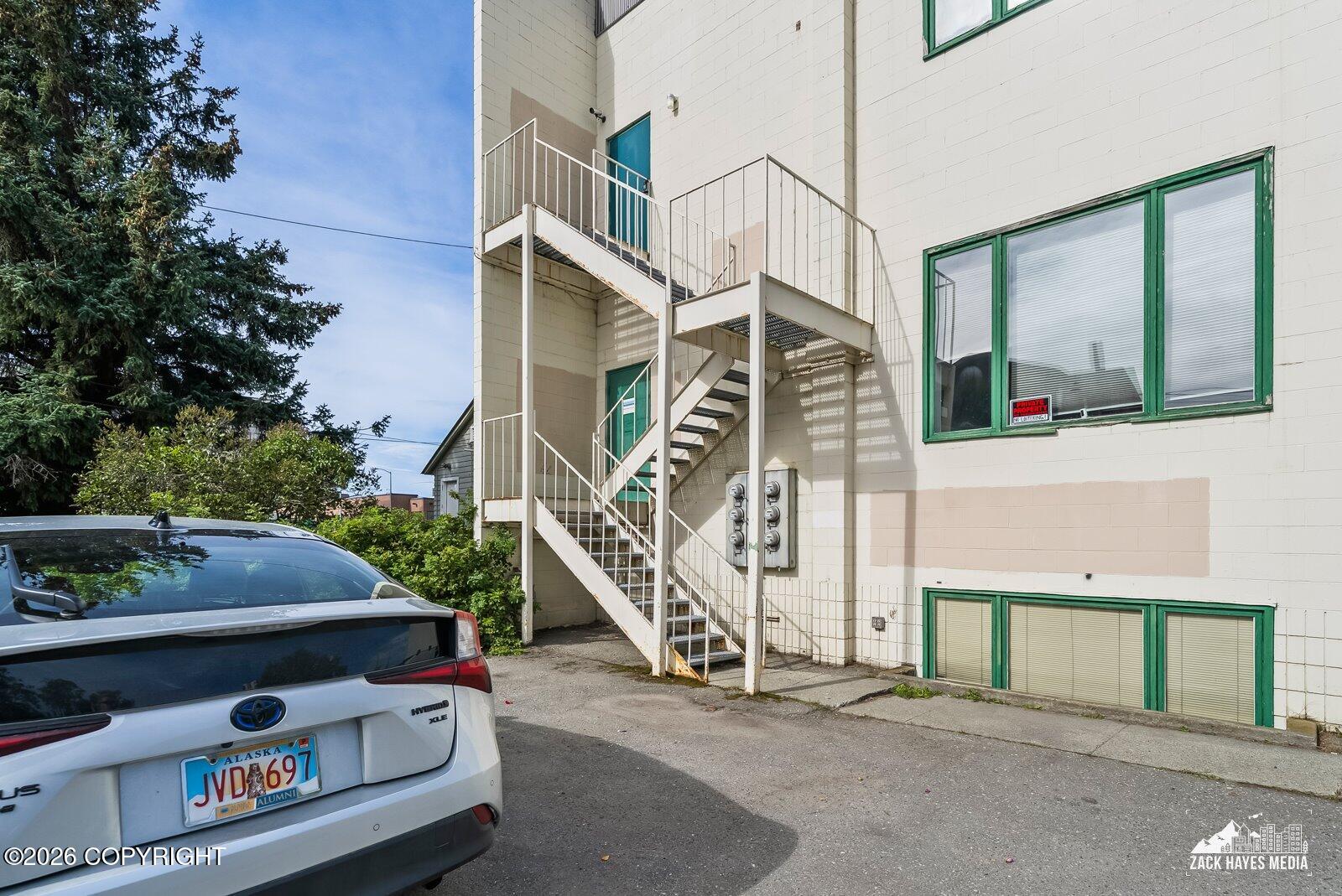 600 Cordova Street Property Photo 54