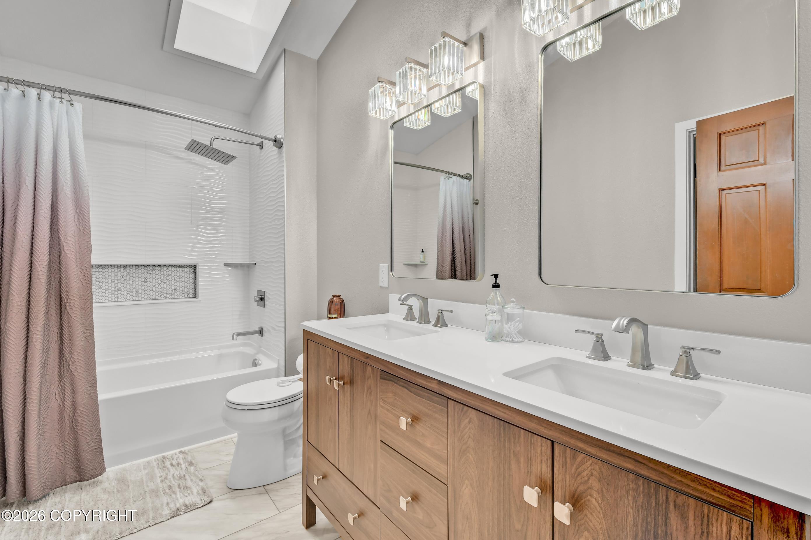 18412 Jude Island Circle Property Photo 14