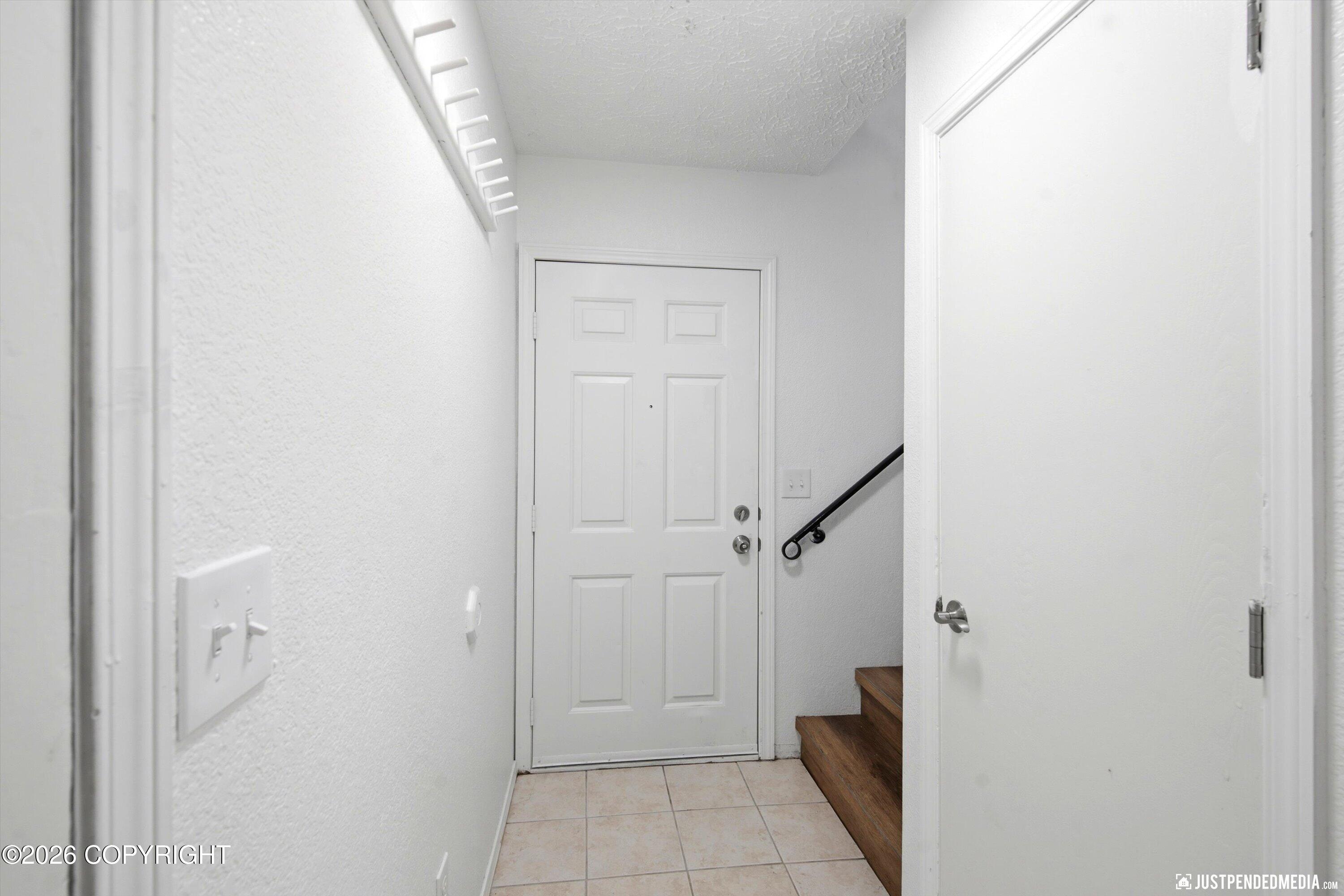 1130 W 71st Court Property Photo 4