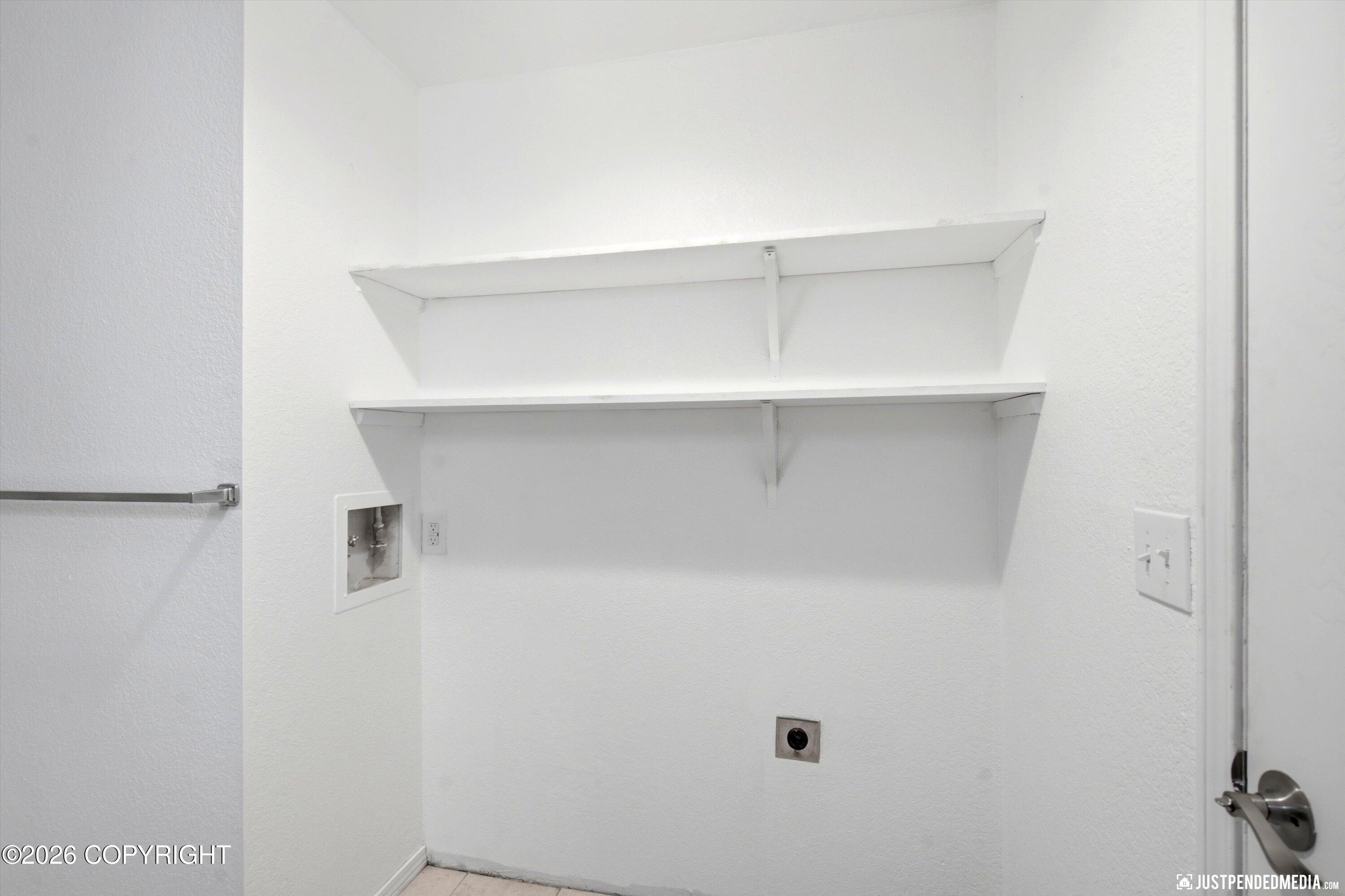 1130 W 71st Court Property Photo 8