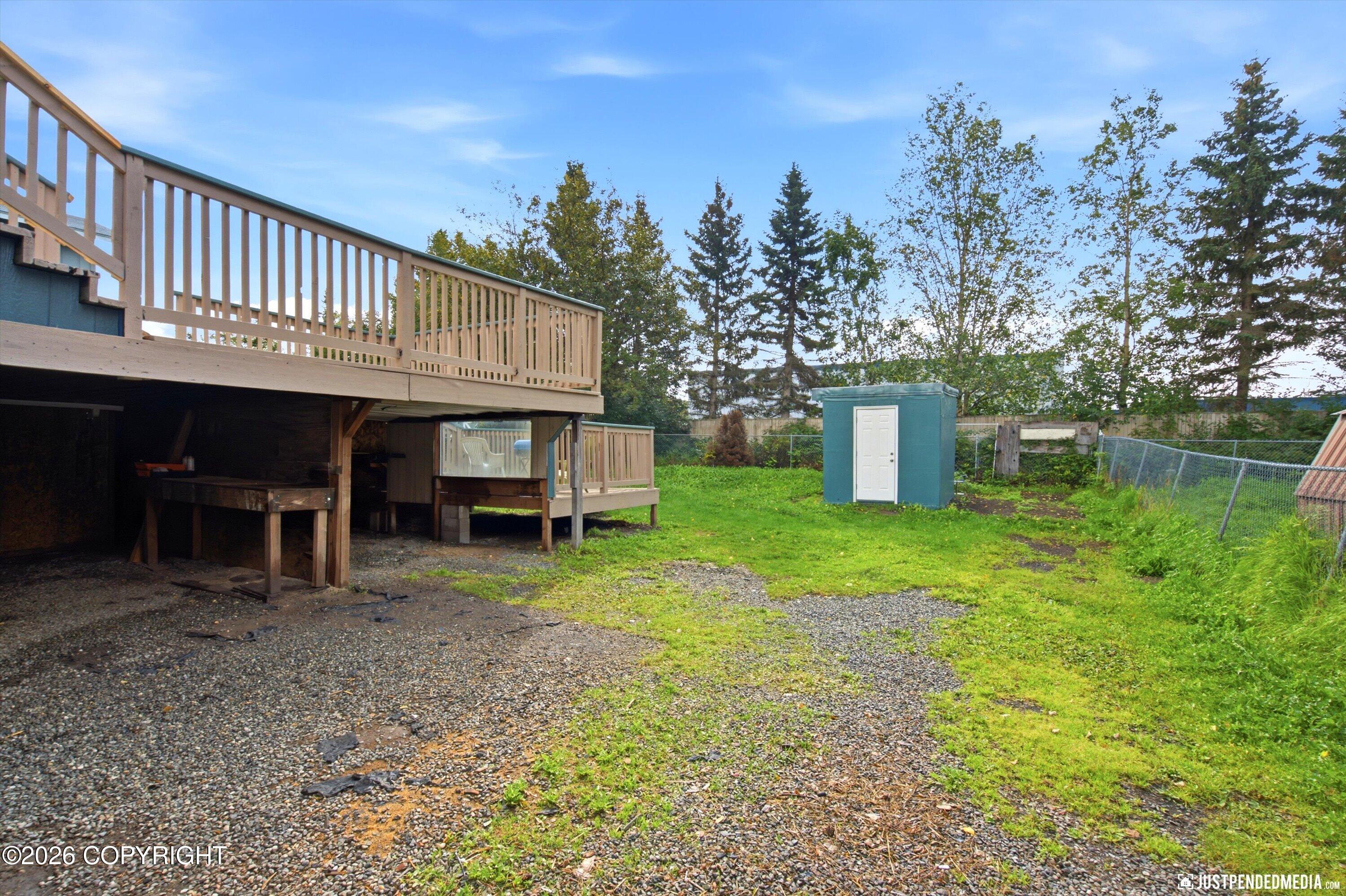 1130 W 71st Court Property Photo 32
