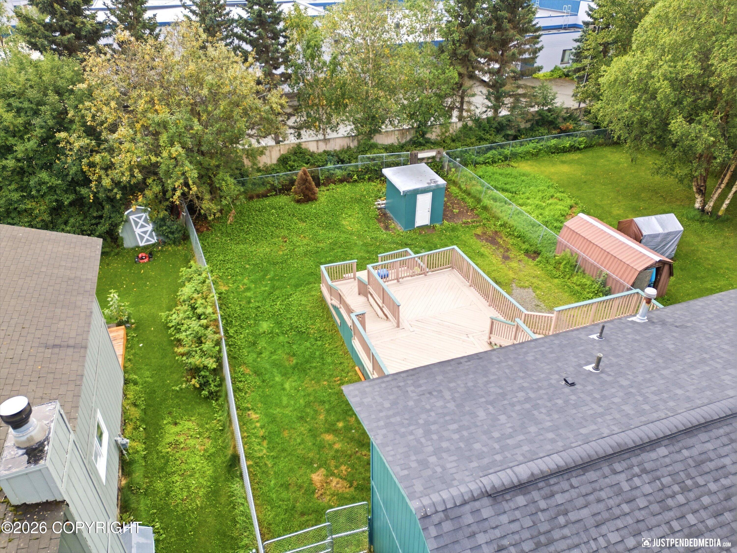 1130 W 71st Court Property Photo 40