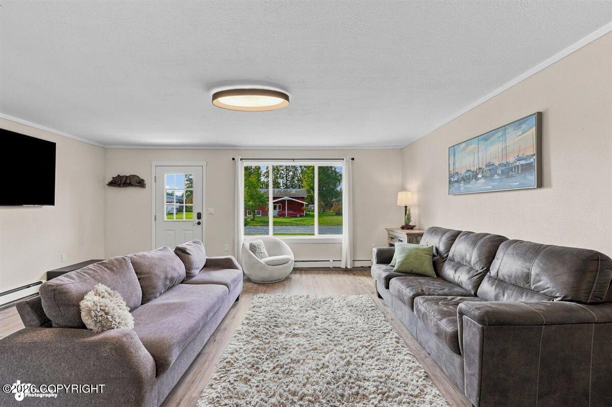 138 Farnsworth Boulevard Property Photo 7
