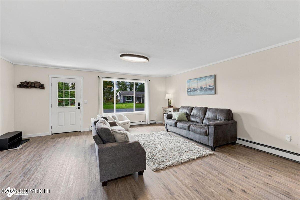 138 Farnsworth Boulevard Property Photo 8