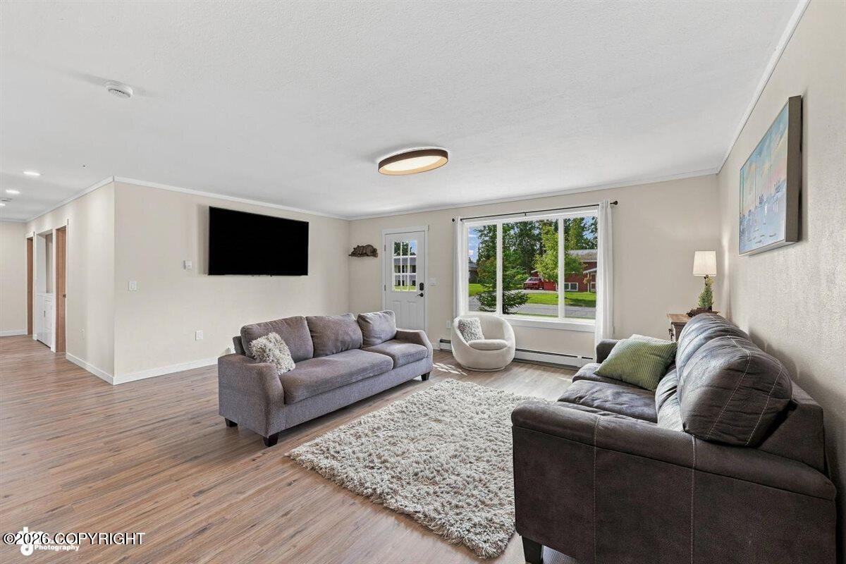 138 Farnsworth Boulevard Property Photo 9