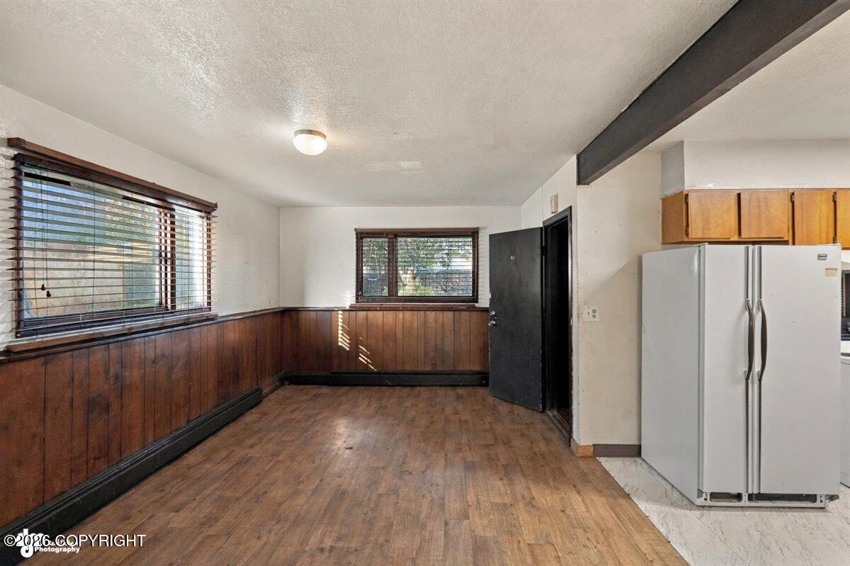 733 Price Street Property Photo 12