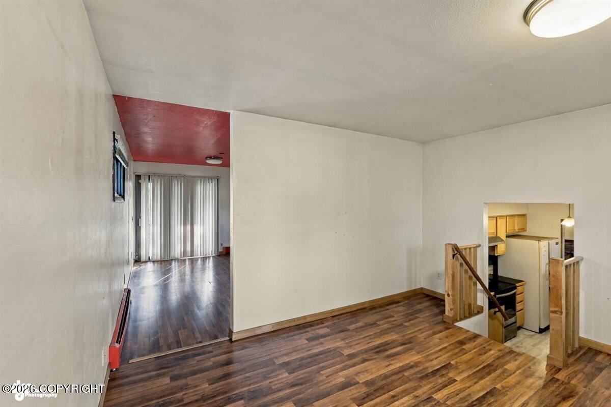 733 Price Street Property Photo 16