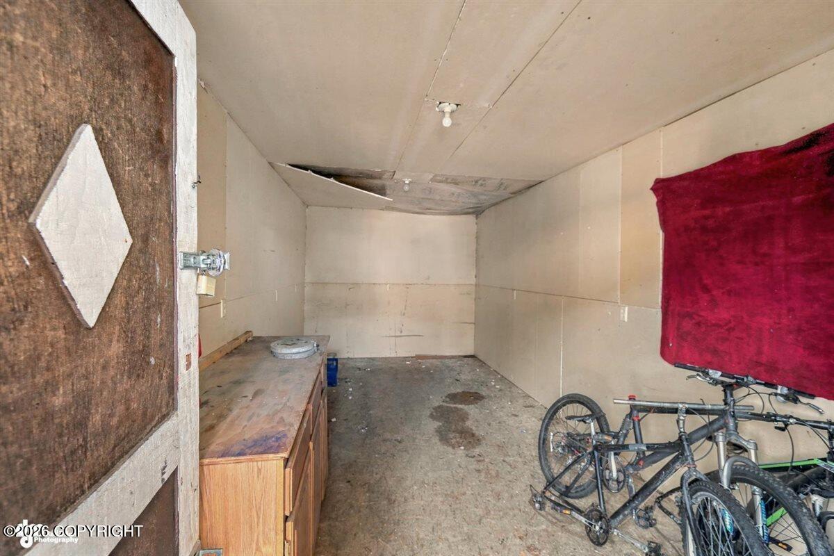 733 Price Street Property Photo 37