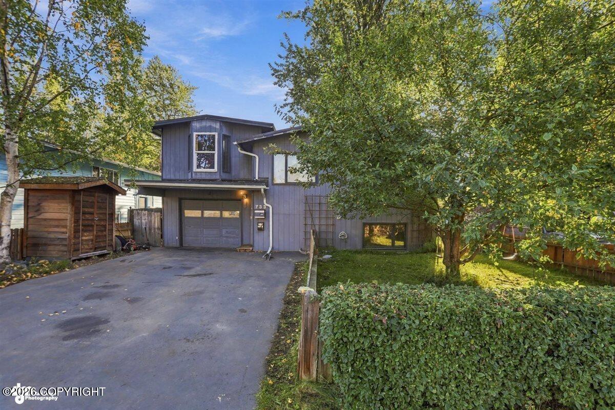 733 Price Street Property Photo 40