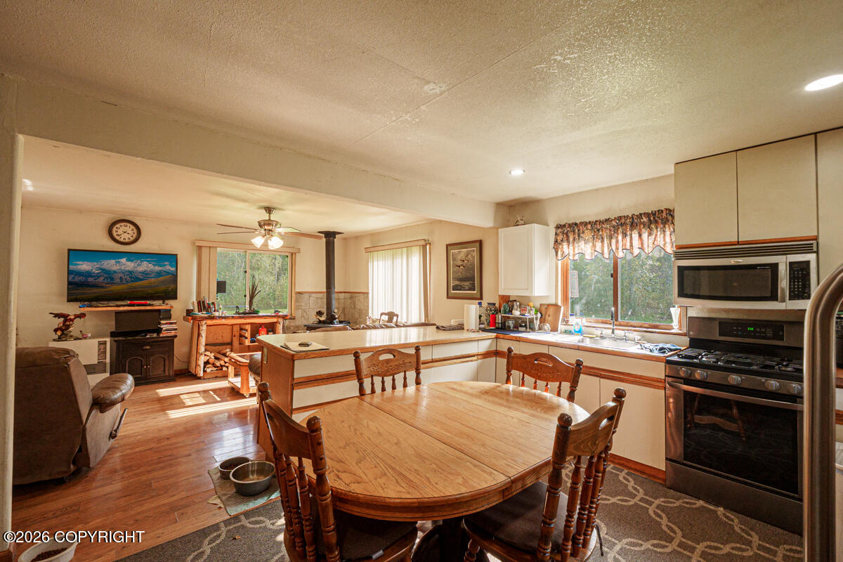 10643 N Basargin Circle Property Photo 9