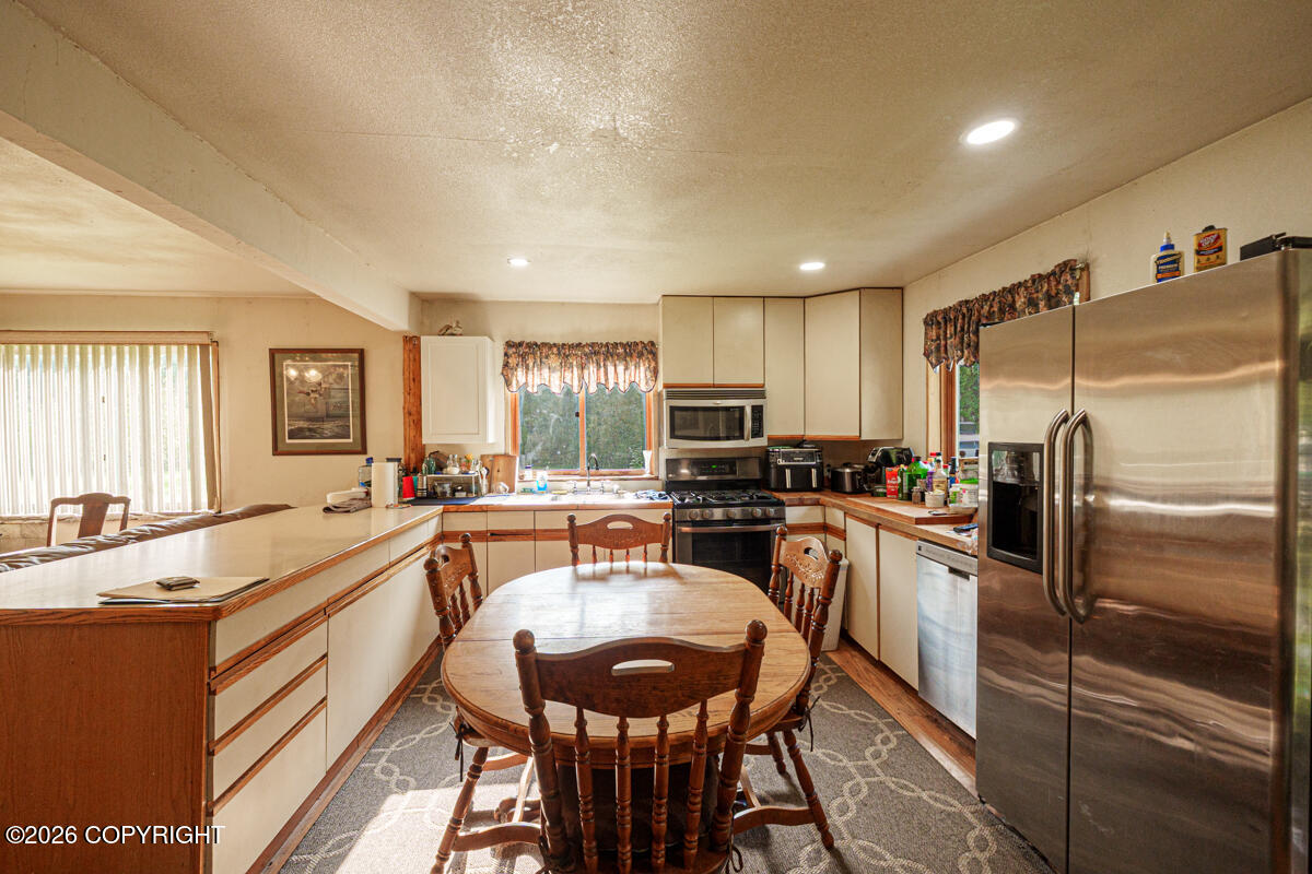 10643 N Basargin Circle Property Photo 10
