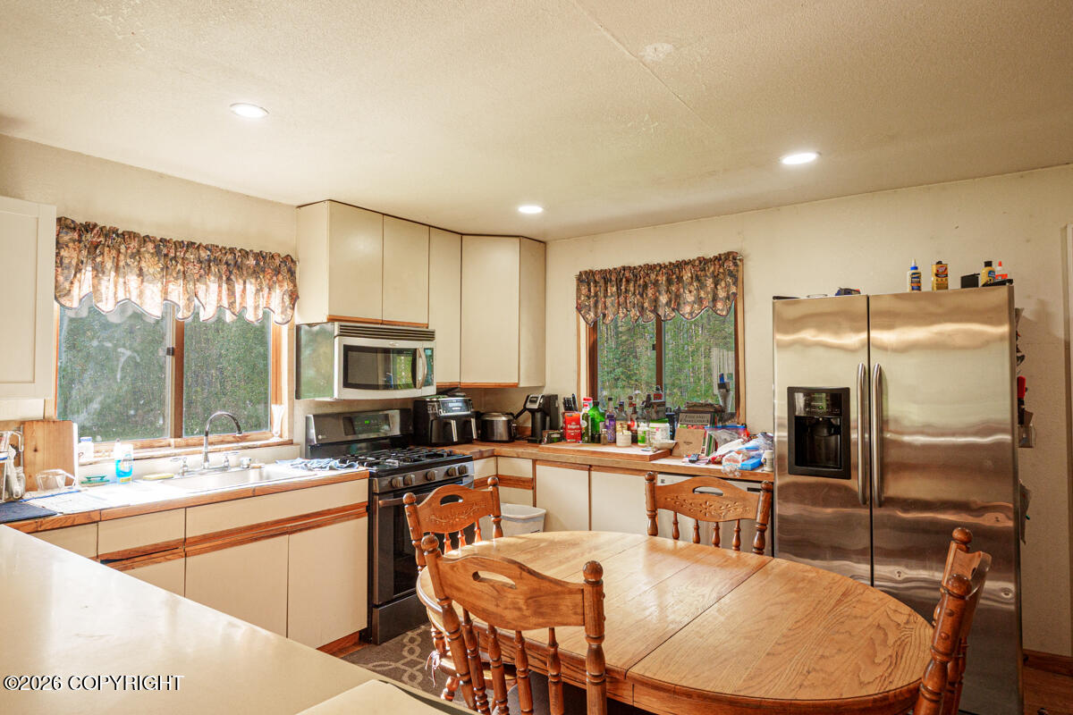 10643 N Basargin Circle Property Photo 11