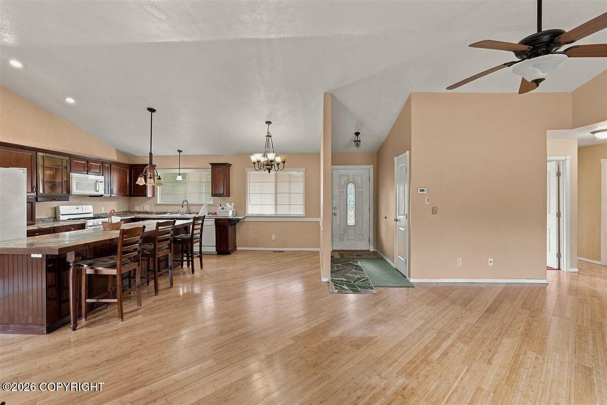 279 W Sunflower Drive Property Photo 10
