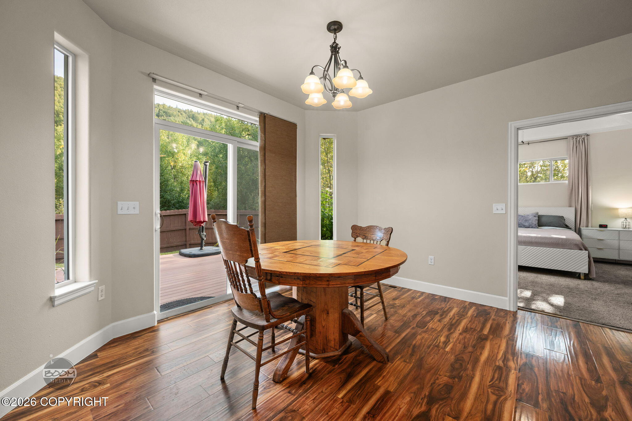 19325 New Market Drive Property Photo 13