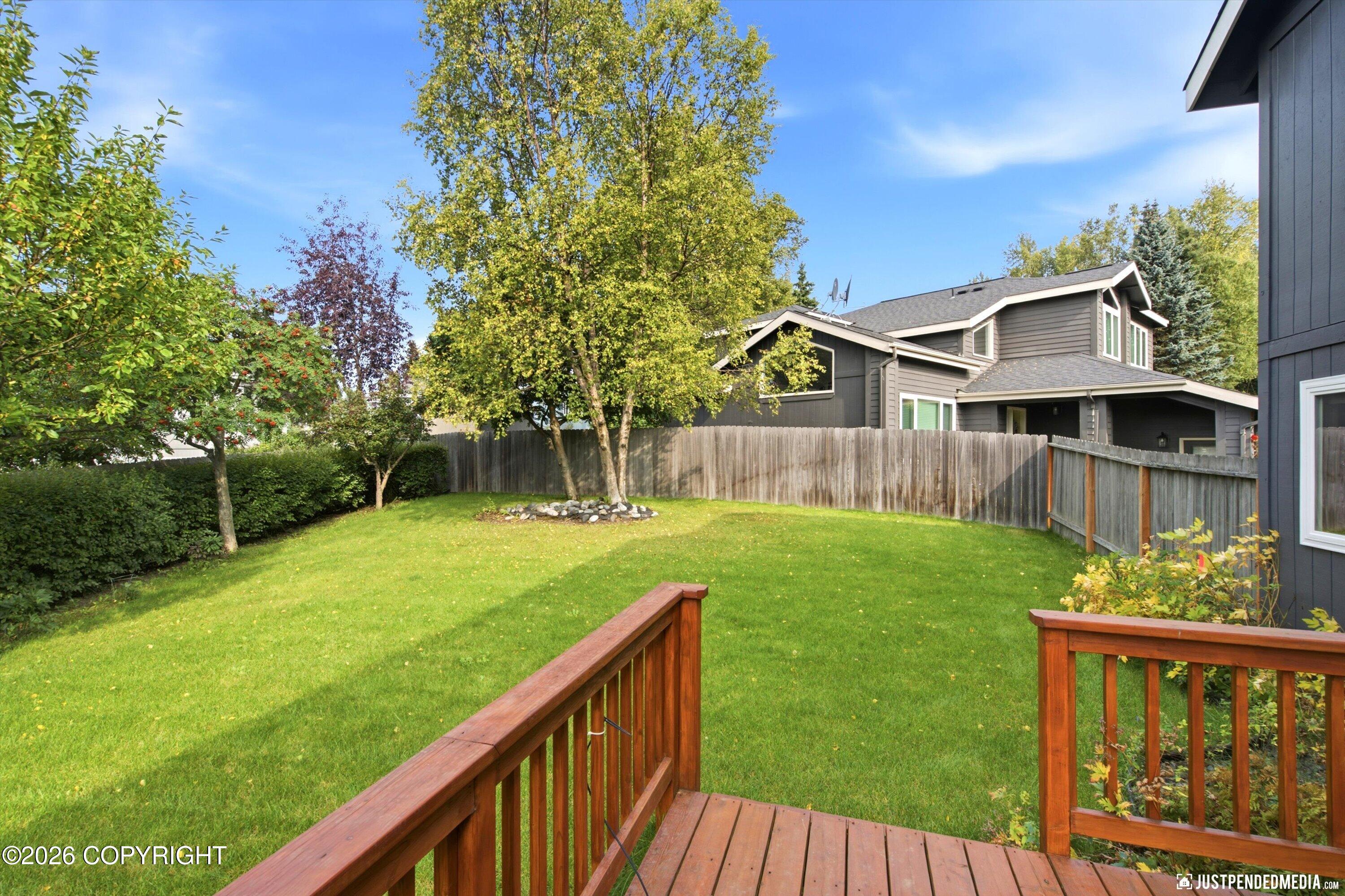 3351 Whiteney Circle Property Photo 7