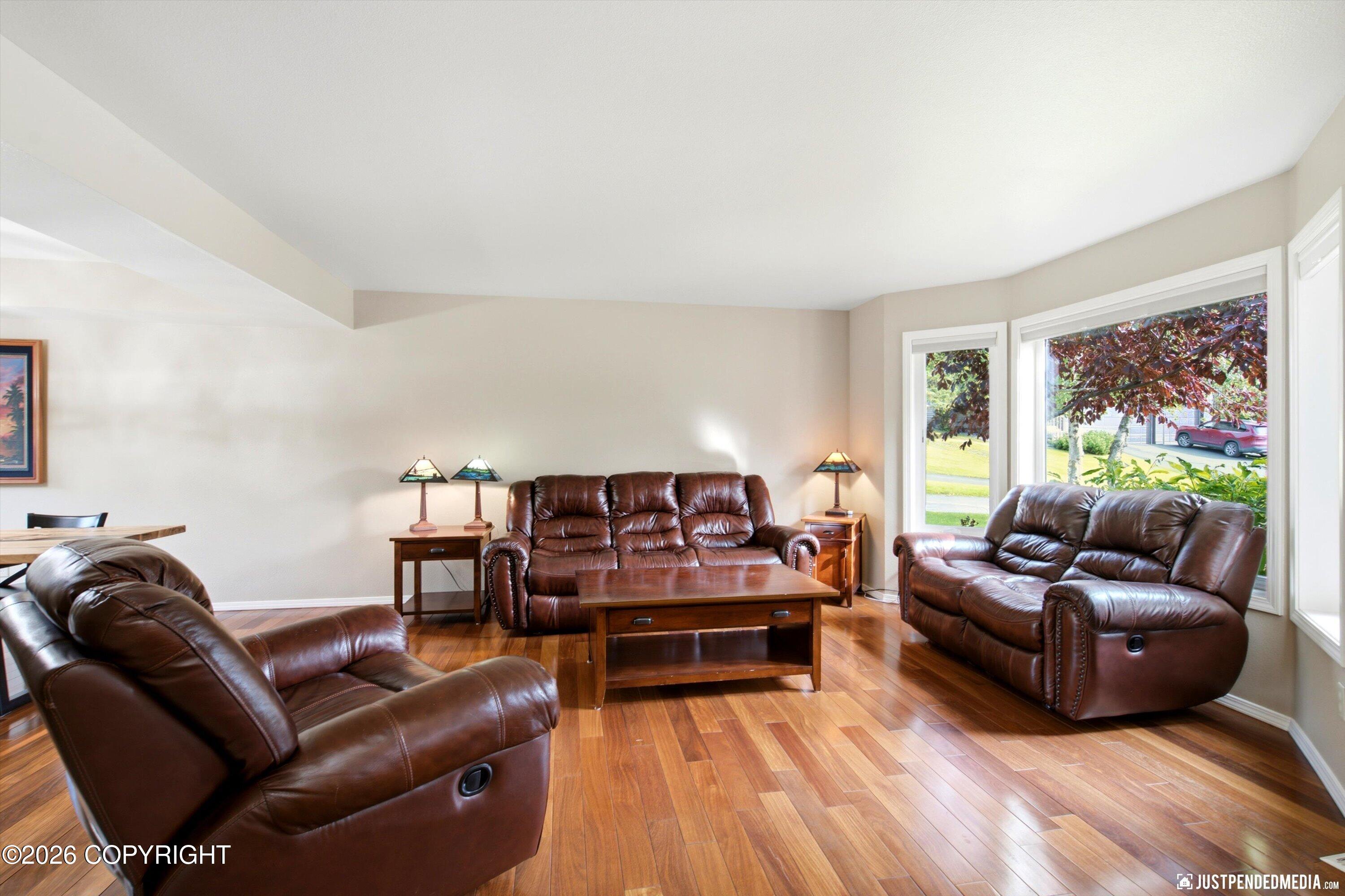 3351 Whiteney Circle Property Photo 13