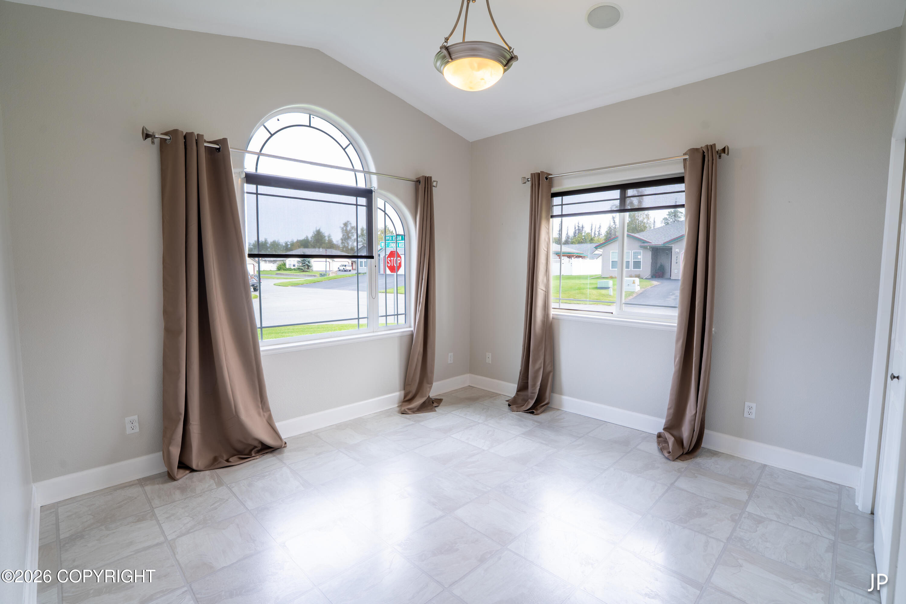 281 W London Rose Circle Property Photo 17