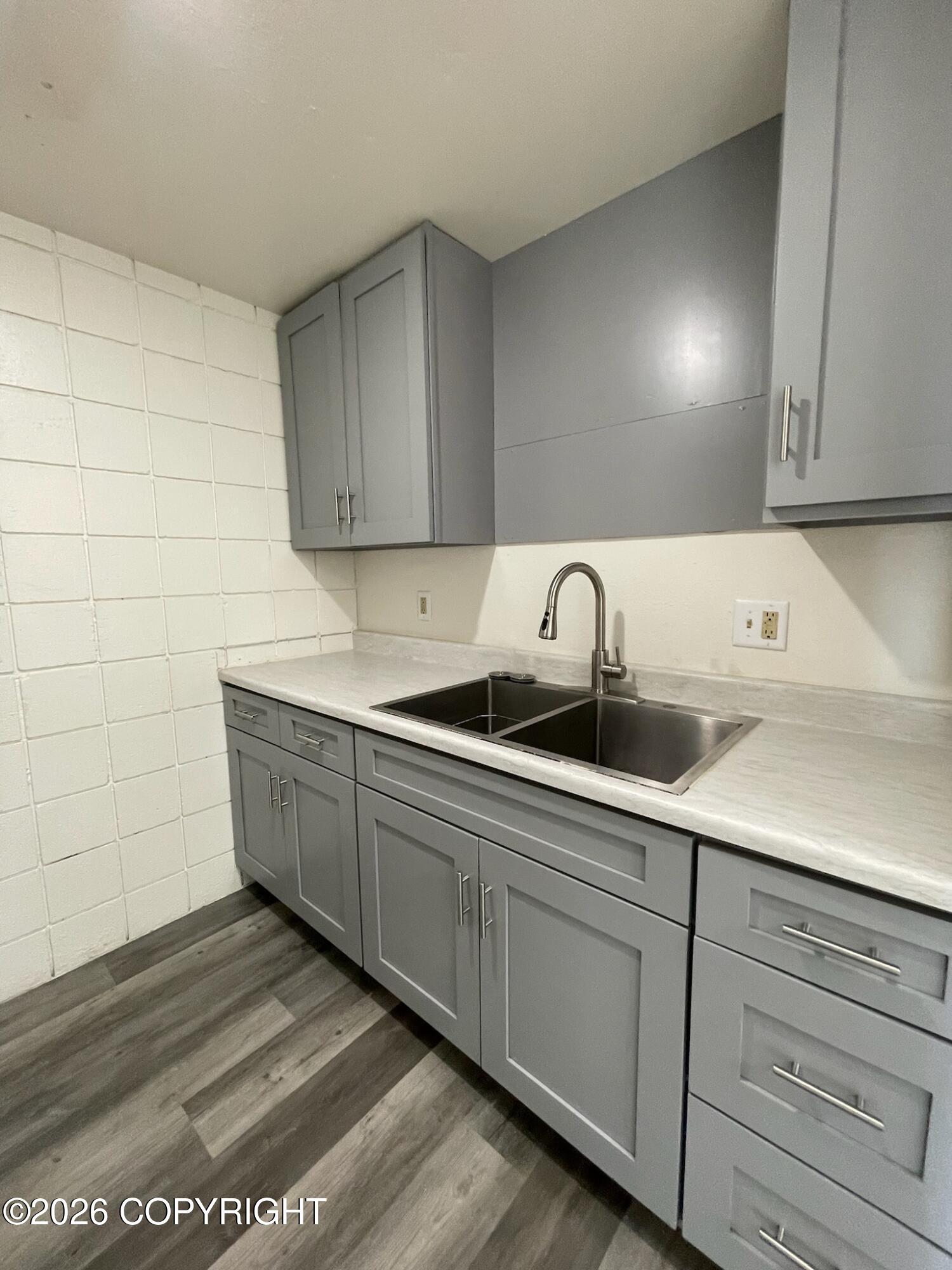 207 Washington Street Property Photo 6