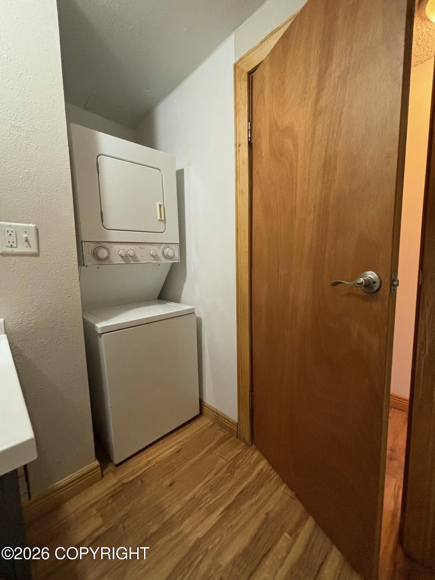 207 Washington Street Property Photo 17
