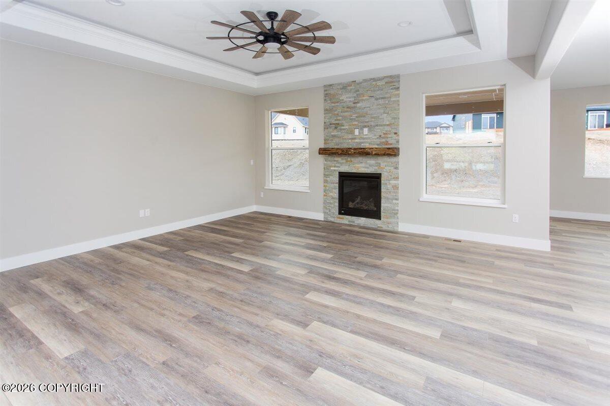 1910 W Cameron Drive Property Photo 8