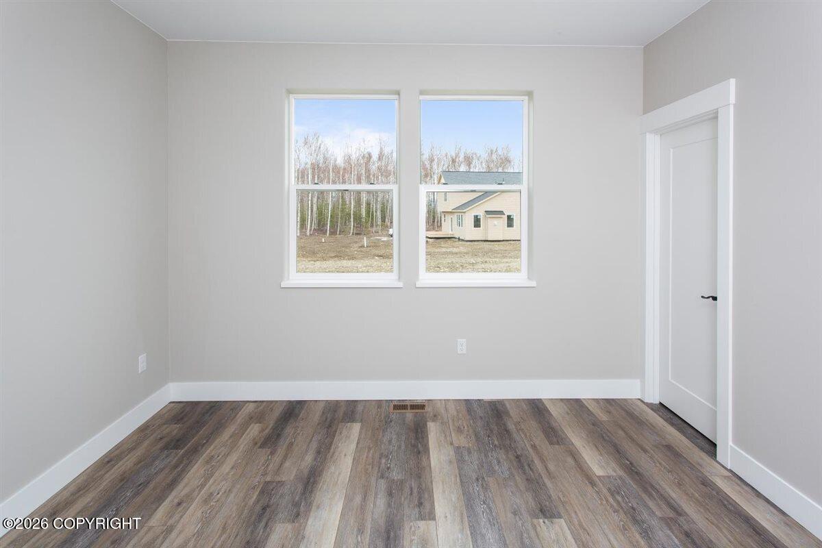 1910 W Cameron Drive Property Photo 47