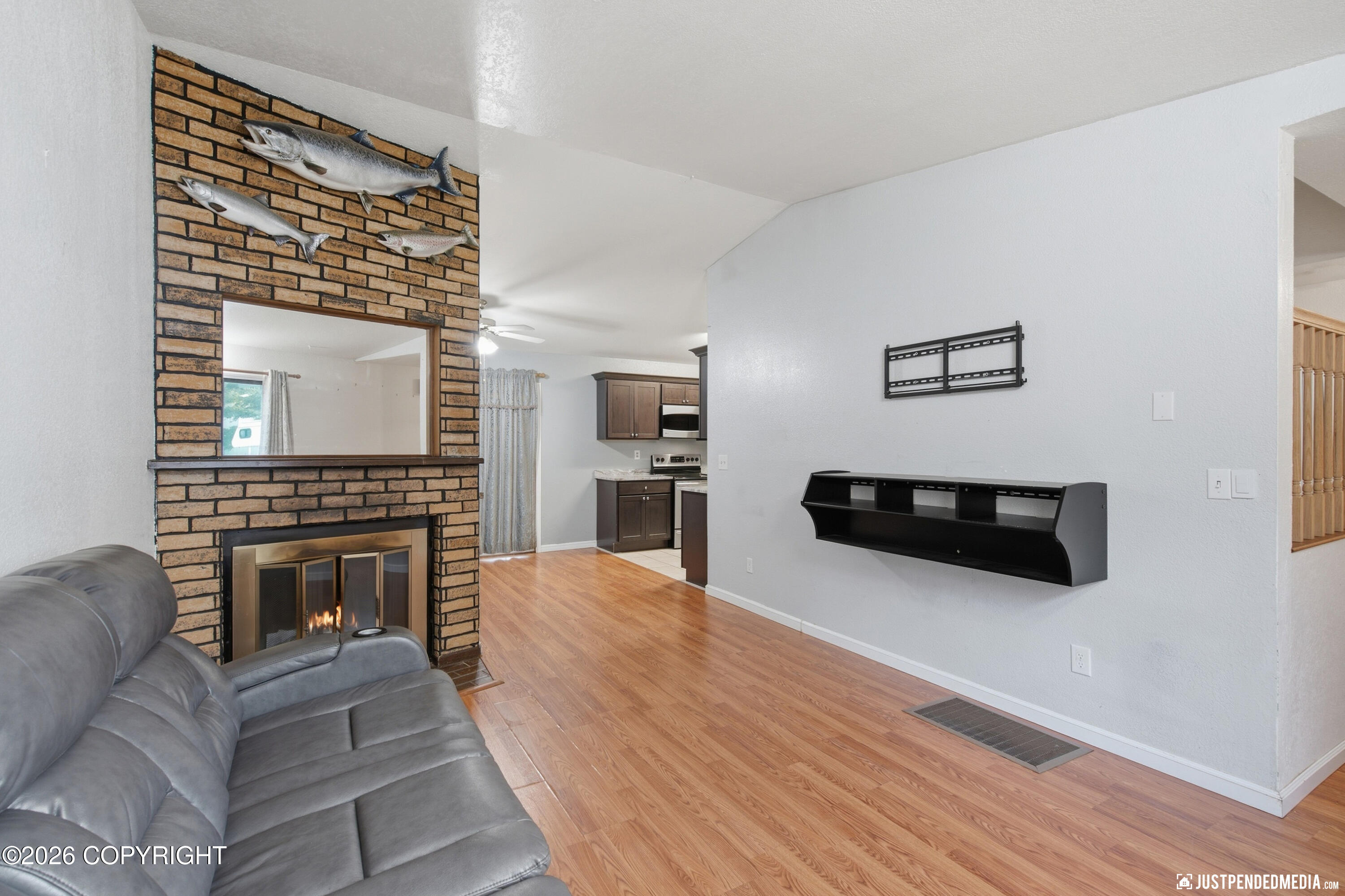 8123 Harvest Circle Property Photo 8