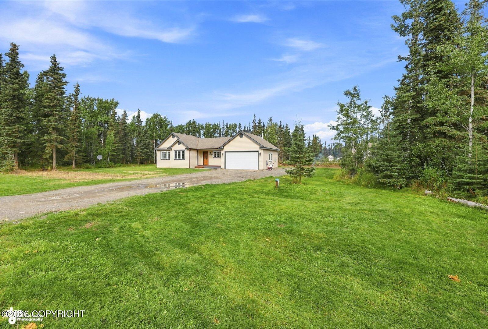 47184 Lawrence Court Property Photo 2