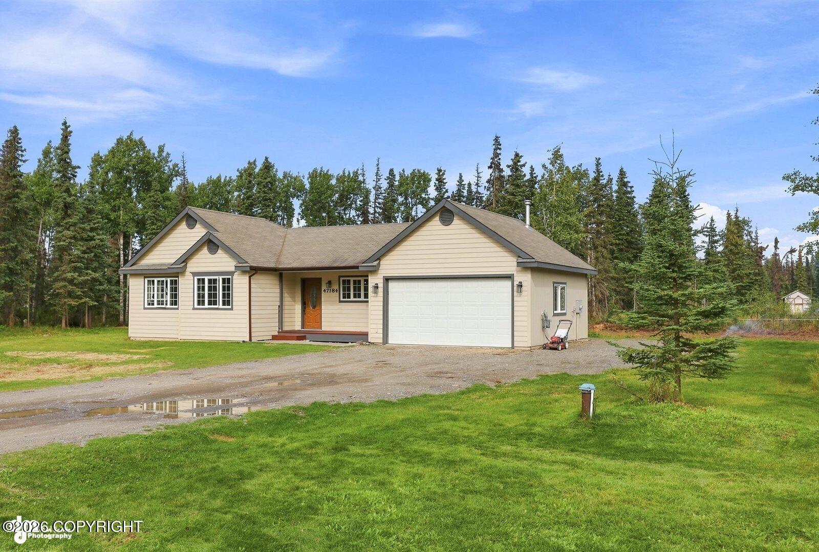 47184 Lawrence Court Property Photo 6