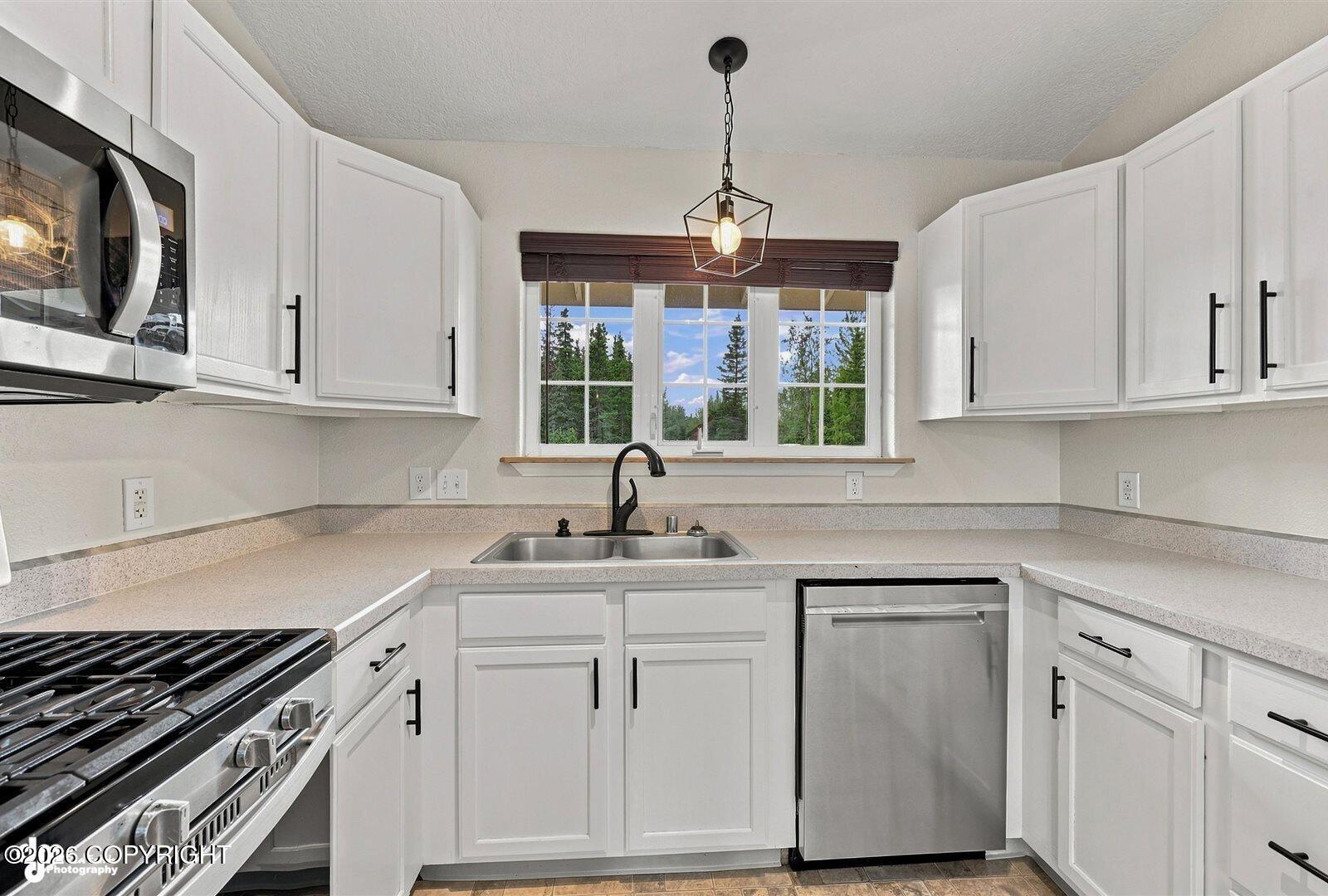 47184 Lawrence Court Property Photo 20