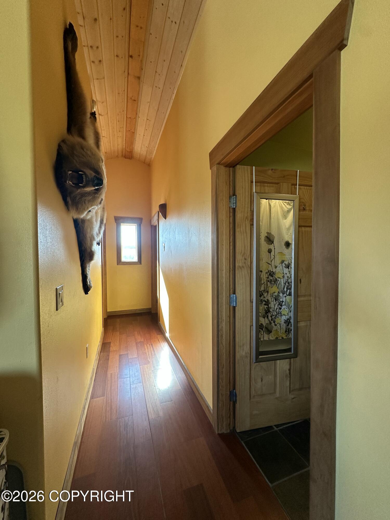 466 8th Avenue Property Photo 4