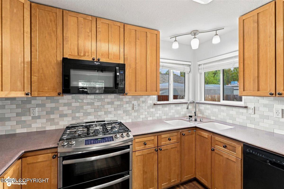 364 Eklutna Street Property Photo 8