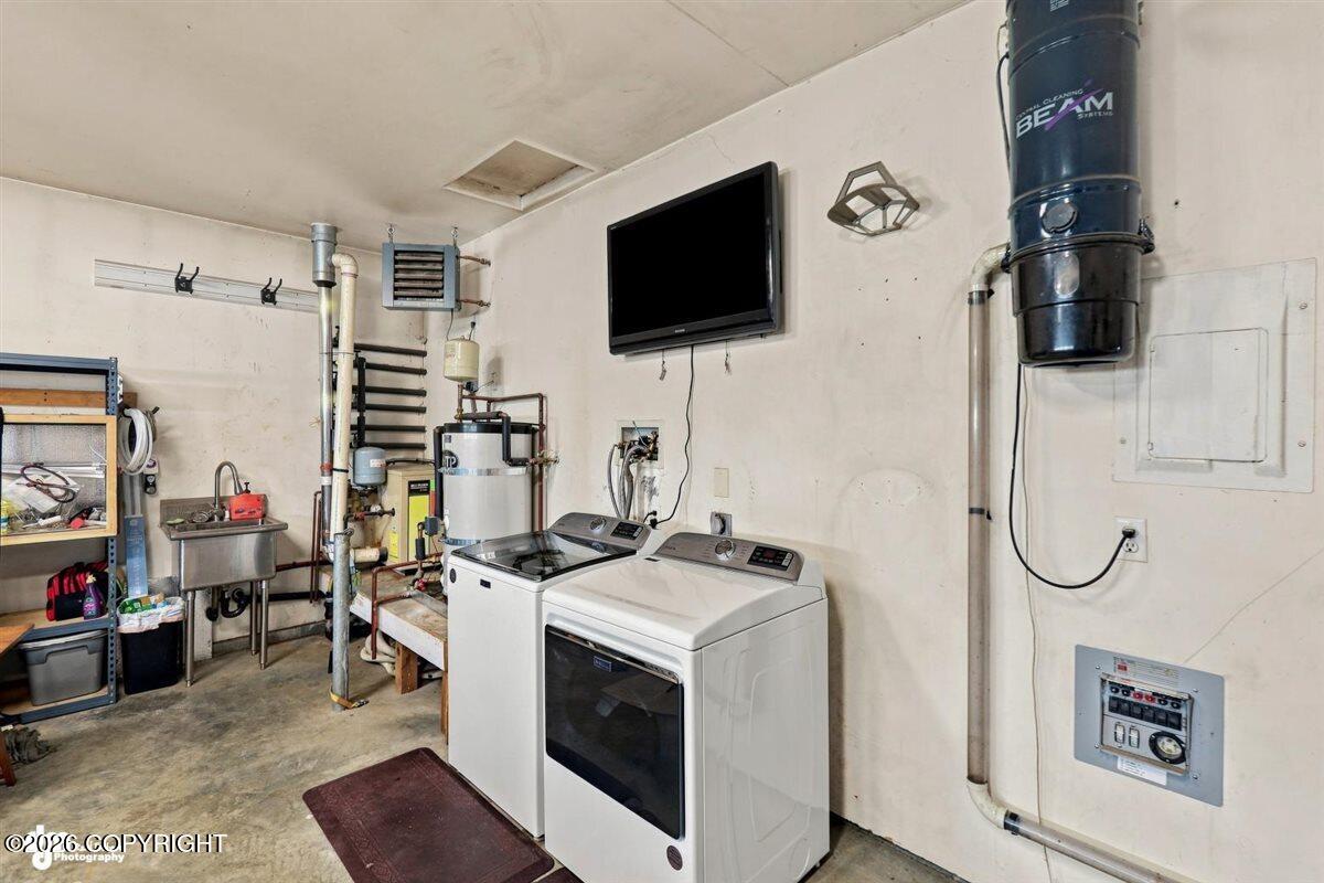 364 Eklutna Street Property Photo 22
