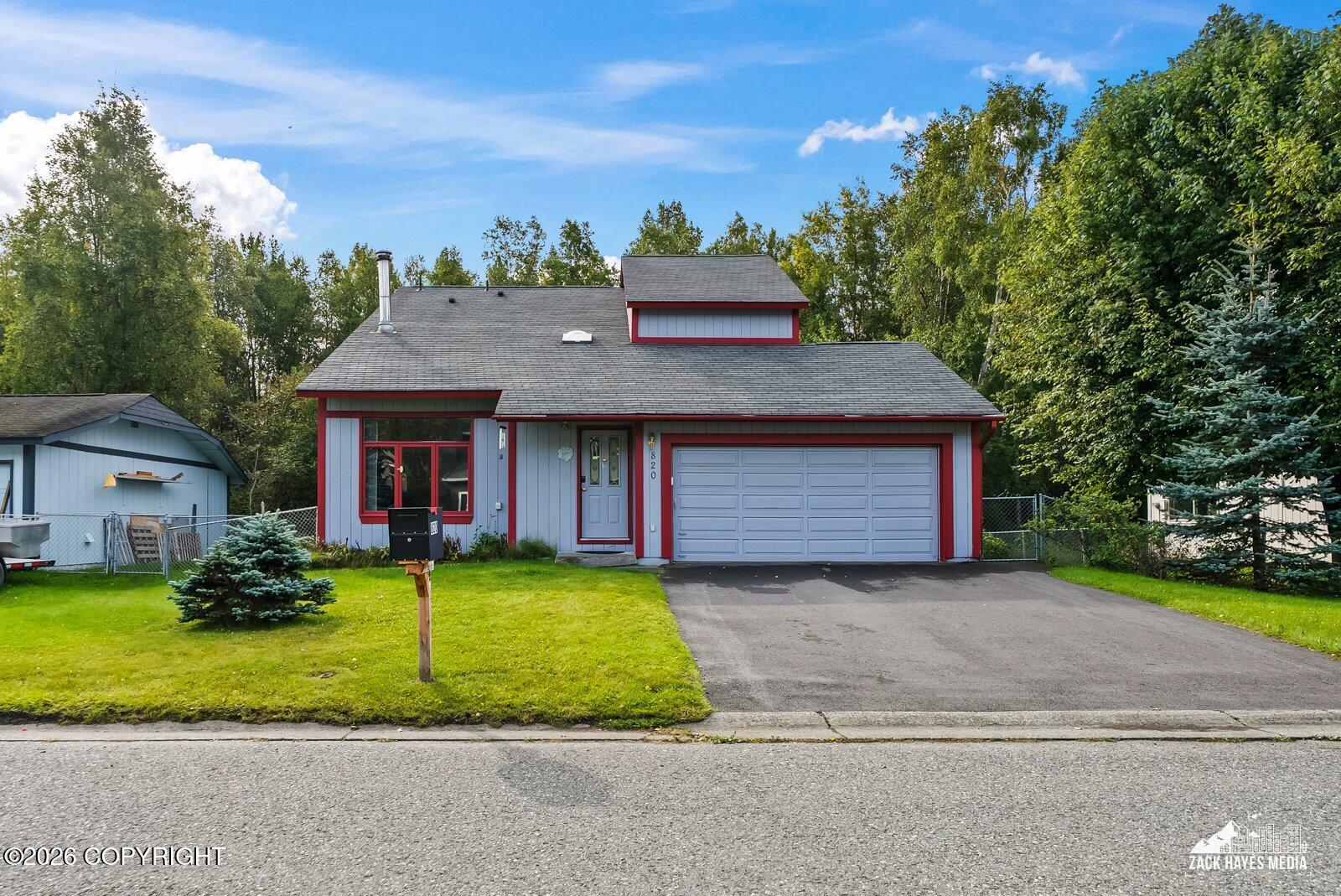 820 Woodmar Place Property Photo 1
