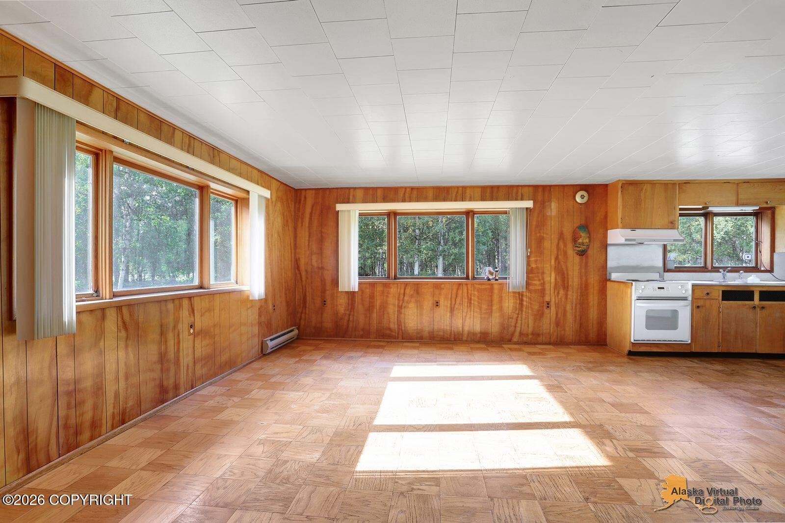 2125 N Old Glenn Highway Property Photo 4